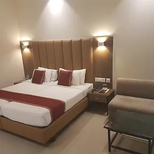 https://grand-hotel.agrahotelsindia.net